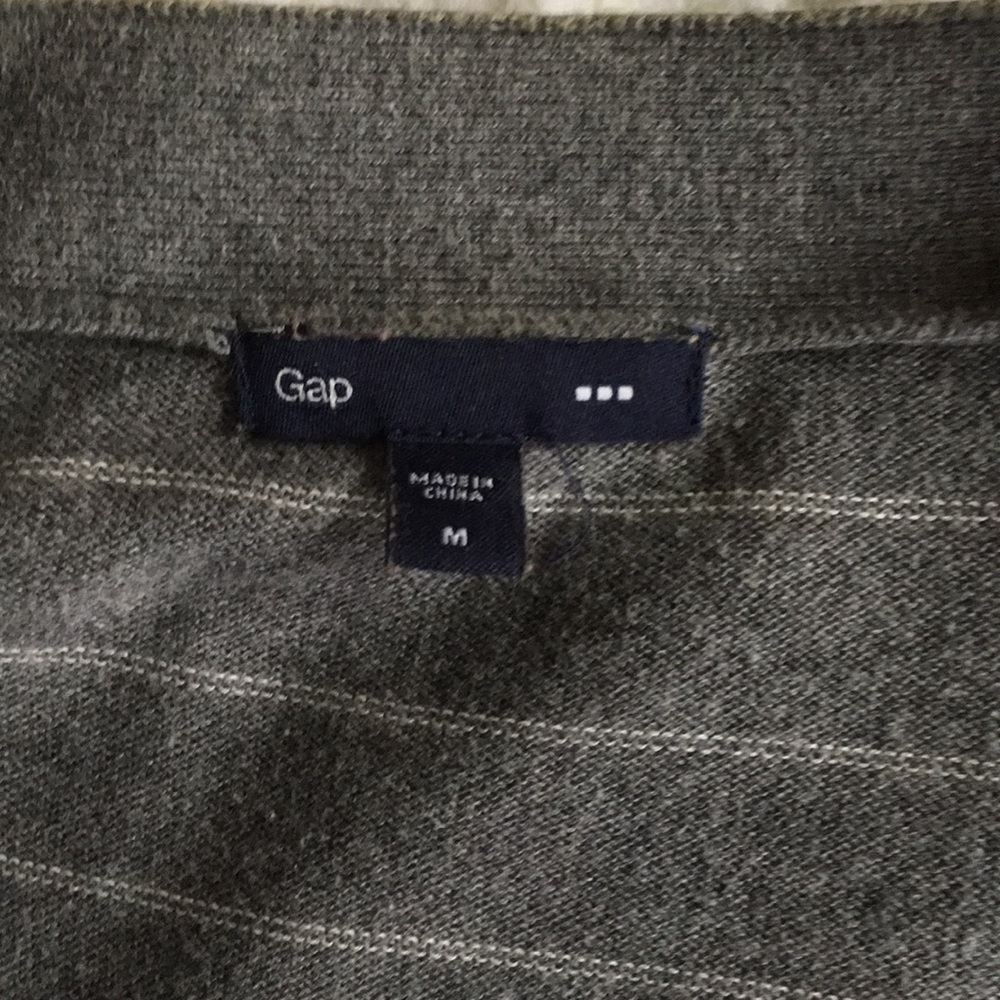 Sweater - Picture 2 of 3